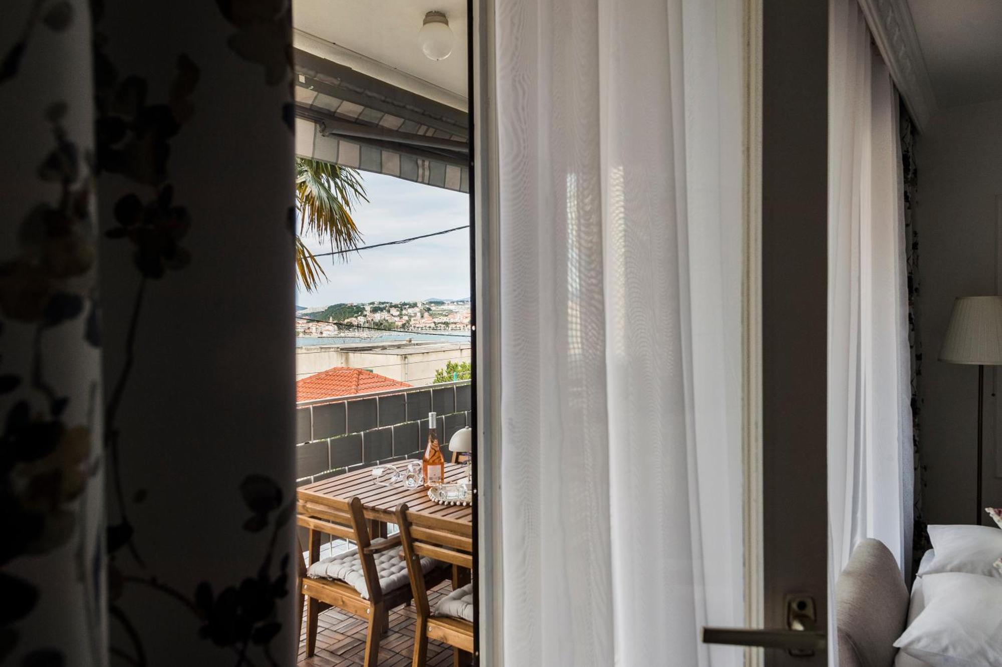 Apartman Hill Podstrana Luaran gambar